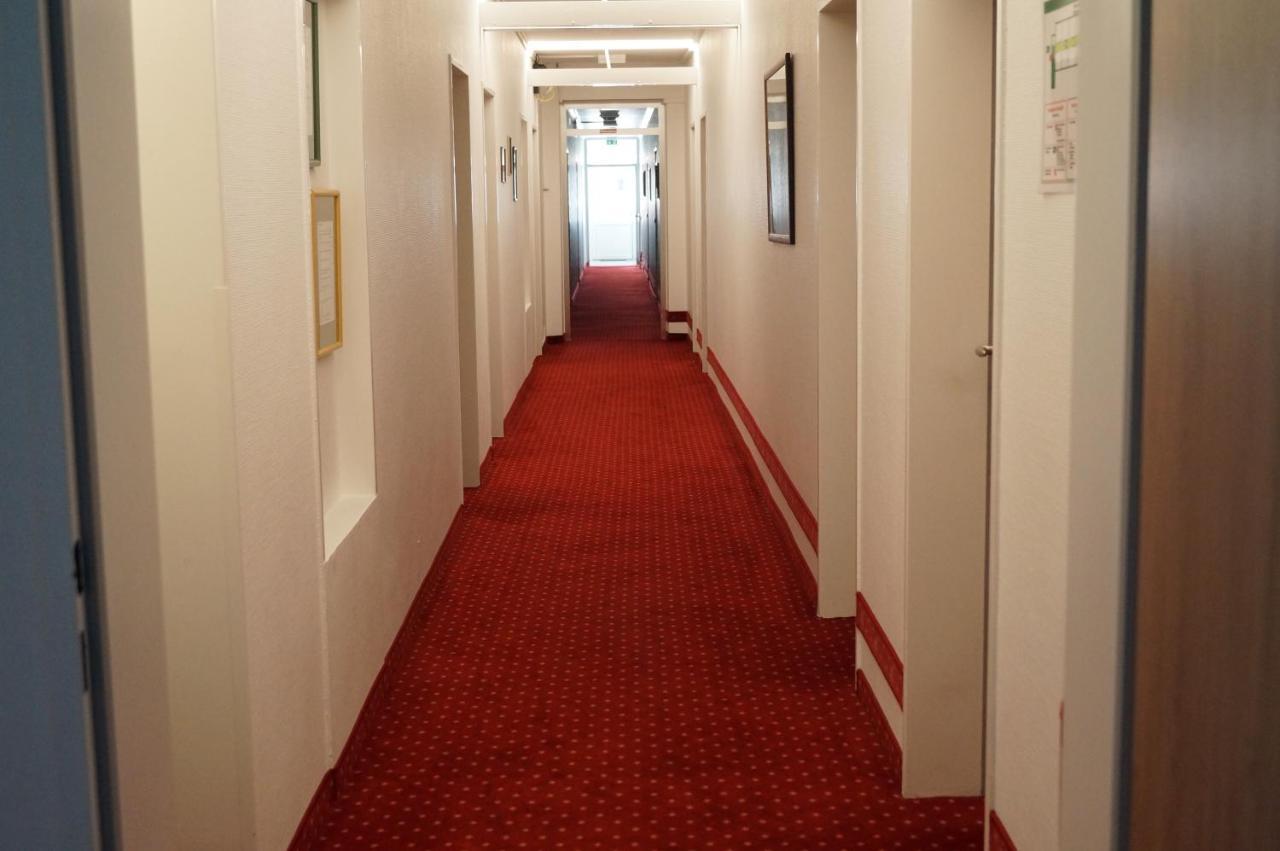 Hotel Neuses Куксхафен Экстерьер фото