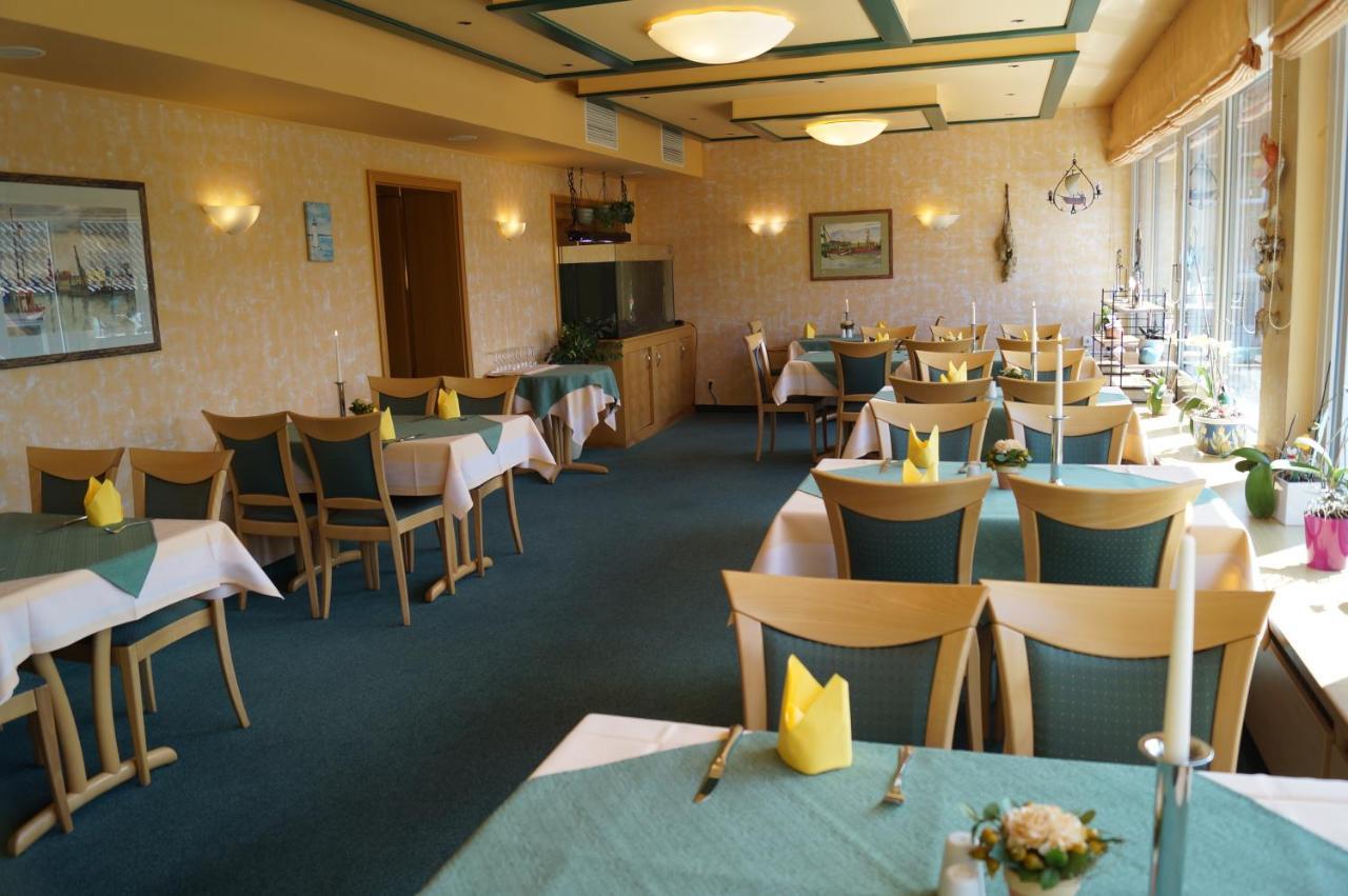 Hotel Neuses Куксхафен Экстерьер фото