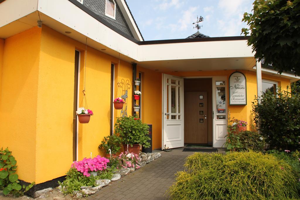 Hotel Neuses Куксхафен Экстерьер фото