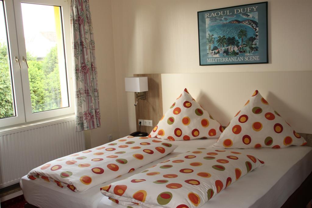 Hotel Neuses Куксхафен Экстерьер фото